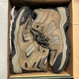 Outland hiking boots